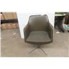Image 1 : Retro Swivel Chrome-Leg Office Chair