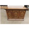 Image 1 : End Table, 19½" x 19½" x 28"