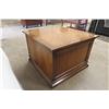 Image 5 : End Table, 19½" x 19½" x 28"