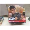 Image 8 : 8 Star Wars Items: Light Saber (needs batteries), Capt. Phasma Figure, Metal Lunch Box