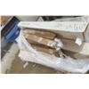 Image 5 : Pallet of Fluorescent Lights, New – 25 Pieces