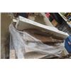 Image 7 : Pallet of Fluorescent Lights, New – 25 Pieces