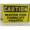 Image 3 : 4 Plastic Caution "Watch for Forklift", 10" x 14"