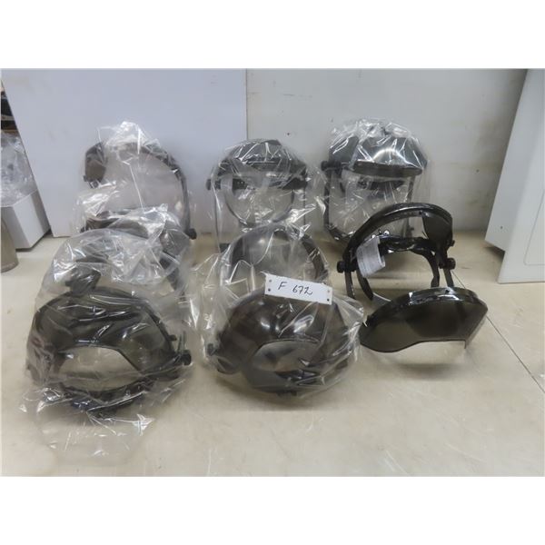 Bracket, Visor Mach II w/Suspension