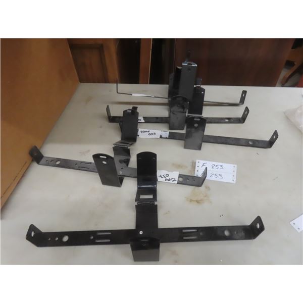 Bracket, Triangle Kit - Qty 5