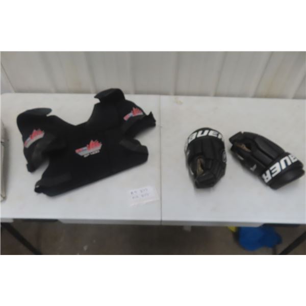 CCM Ultra SP 400 Shoulder Pads and Bauer Hockey Gloves