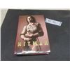 Image 1 : Vintage Bret Hart Autographed WWF Wrestling Hardcover Book