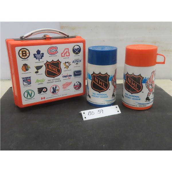 Rare Vintage 1970s Aladdin Lunch Box with Defunct NHL Team Logos - 2 Matching Thermos