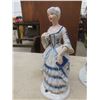 Image 4 : 2 Table Top Porcelain Figurines - 1: 7" W x 9" H - 1: 3" W x 7" H