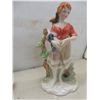 Image 5 : 5 Porcelain Figurines 7-1/2" to 5-1/2" Tall