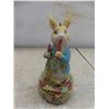 Image 14 : 3 Cherished Teddies, 1 Humming Bird, 1 Shoe, 1 Hydrangea Flower Bee Trinket Box, 1 Peter Rabbit