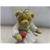 Image 7 : 3 Cherished Teddies, 1 Humming Bird, 1 Shoe, 1 Hydrangea Flower Bee Trinket Box, 1 Peter Rabbit