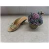 Image 9 : 3 Cherished Teddies, 1 Humming Bird, 1 Shoe, 1 Hydrangea Flower Bee Trinket Box, 1 Peter Rabbit