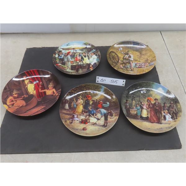 5 Berlin Design Hanging Plates Marked West Germany