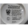 Image 9 : 5 Berlin Design Hanging Plates Marked West Germany