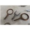 Image 5 : Antique Row Boat Mooring & Oat Parts