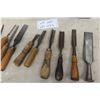 Image 3 : 15 Antique Woodworking Chisels (Doering, Butcher, USA, Abbott, Germany, Spears & Jackson, Tysack