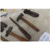Image 3 : Vintage Cobbler & Blacksmith Lot: 2 Ball Peen Hammers, Cobbler Hammer, Shoe Mold, Snaps, Heels &