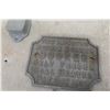 Image 3 : Antique Man Cave Decor Lot: Faraday Bell Ringer, Booker Cast Iron Plate & Metal Double Horn