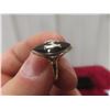 Image 5 : 10K Gold Ring with M Monogram – 2.3 g Total Weight