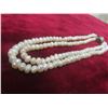 Image 6 : White Freshwater Baroque Pearl Necklace – Natural Pearls, High Luster