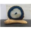 Image 2 : Vintage Folk Art Hand Painted Polar Bear Agate Stone on Driftwood Base - Signed 'Reforget 96' - 7"
