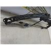 Image 14 : Compound Bow w/ 6 Arrows, Arrow End/Tips & Soft Bag