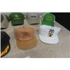 Image 6 : 10 John Deer Adv Caps