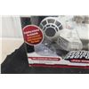 Image 3 : Star Wars Millennium Falcon Spaceship in Box