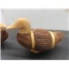 Image 8 : 2 Carved Ducks 3-1/2" x 5-1/2" x 2"