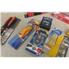 Image 6 : Tape Measure, Stud Sensor, Screwdrivers, Clamp, Spray Gun, Cleaning Kit