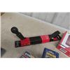 Image 7 : Tape Measure, Stud Sensor, Screwdrivers, Clamp, Spray Gun, Cleaning Kit
