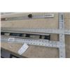 Image 3 : Drywall 48" T-Square Adjustable and 2 x 48" Levels
