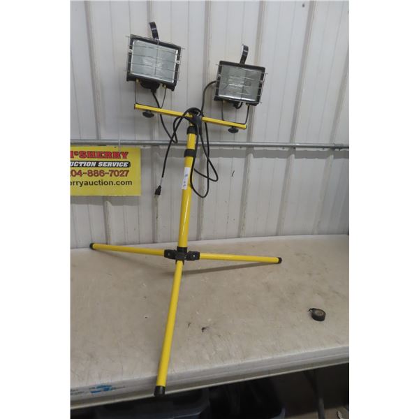 Halogen Outdoor Light on Stand
