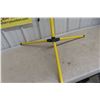 Image 4 : Halogen Outdoor Light on Stand