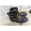 Image 5 : 3 Pairs Size 12 Boots & Shoes