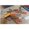 Image 5 : 1/2" Sockets, Pipe Wrenches, Hammer, Router Letter Template
