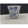 Image 10 : 5 Pieces Wedgewood China and More
