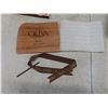 Image 7 : Blue Mountain Ash Tray, Wooden Cigar Box & Leather Style Julius Caesar Diamond Crown Cigar Box