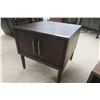 Image 4 : Ashley Kisper Mid-Century Coffee Table & End Table – Dark Brown – Like New