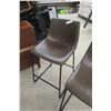 Image 4 : Ashley Centair Upholstered Bar Stools – Dark Brown – Set of 3