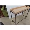 Image 2 : Stand & Removable Tray Top 29" x 33" x 14"