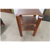 Image 4 : 3 Tier Stand 30" x 19" x 17"