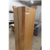 Image 6 : Oak Curio Corner Lights Up 73" up to 24" up to 18"