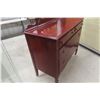 Image 4 : Antique Dresser & Mirror 62" x 43" x 19"