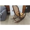 Image 5 : Bent Wood Rocking Chair