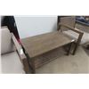 Image 4 : 2 Sunroom Chairs & Coffee Table 18" x 22" x 40"