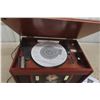 Image 5 : Innovative Technology Radio/CD/Cassette/Record Player Vintage Style