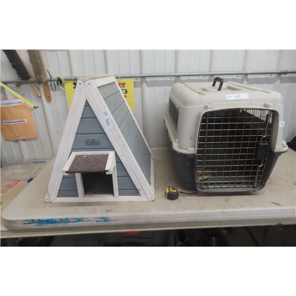 Pet Kennel 18" x 16" x 13" and Cat House 20" x 19" x 21"