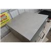 Image 3 : Aluminum Hinged Transport Case 14" x 22" x 22"